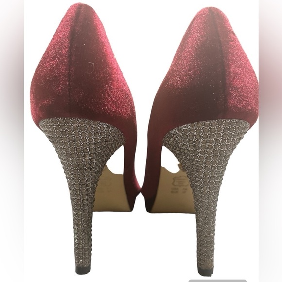 Nina New York Red Maroon Velvet Peep Toe Jeweled High Heel Pump Size 7M - Picture 1 of 13